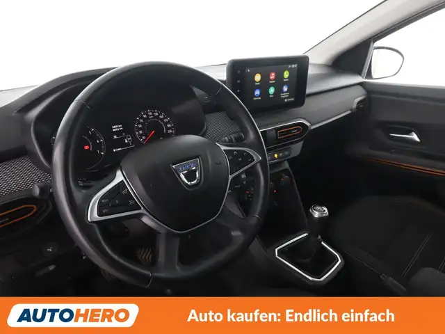 Dacia Sandero view 11