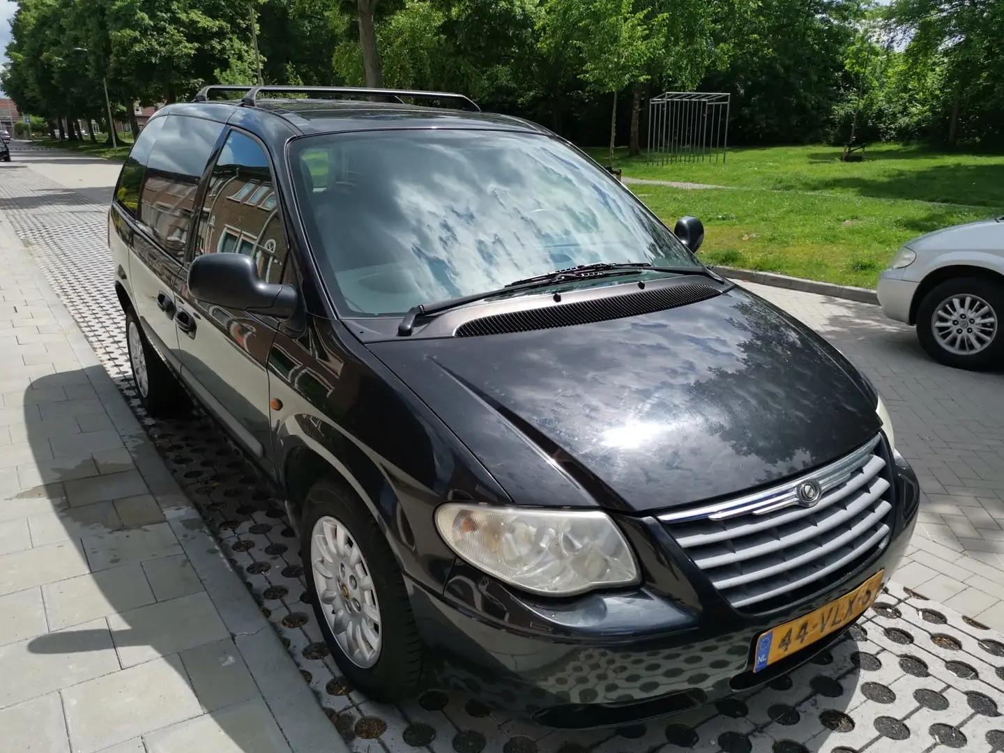 Dodge Van Chrysler Voyager 2.8 automaat grijs kenteken Noir - 2
