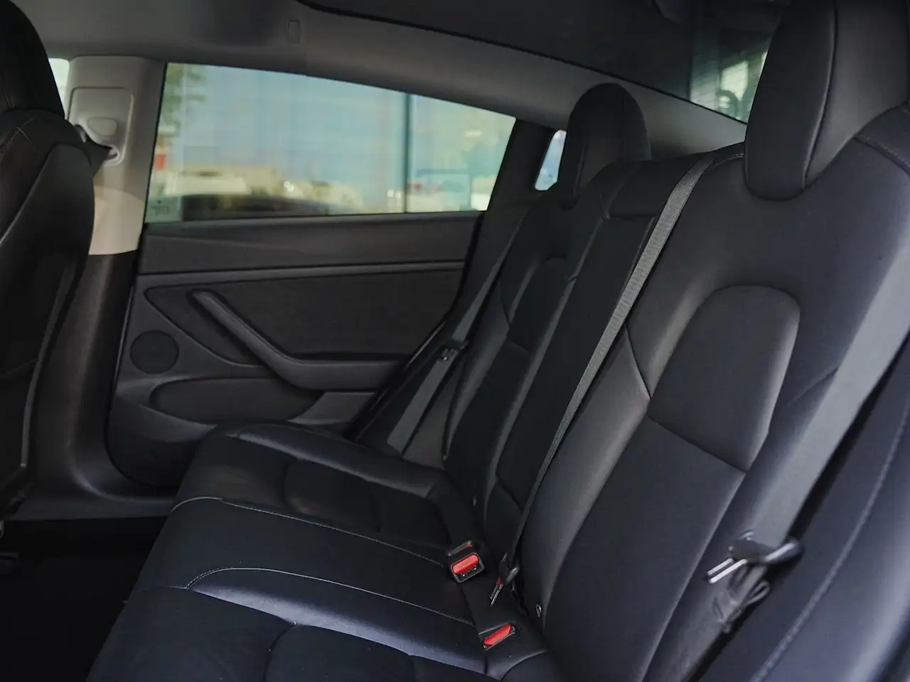 Tesla Model 3 photo Tesla Model 3