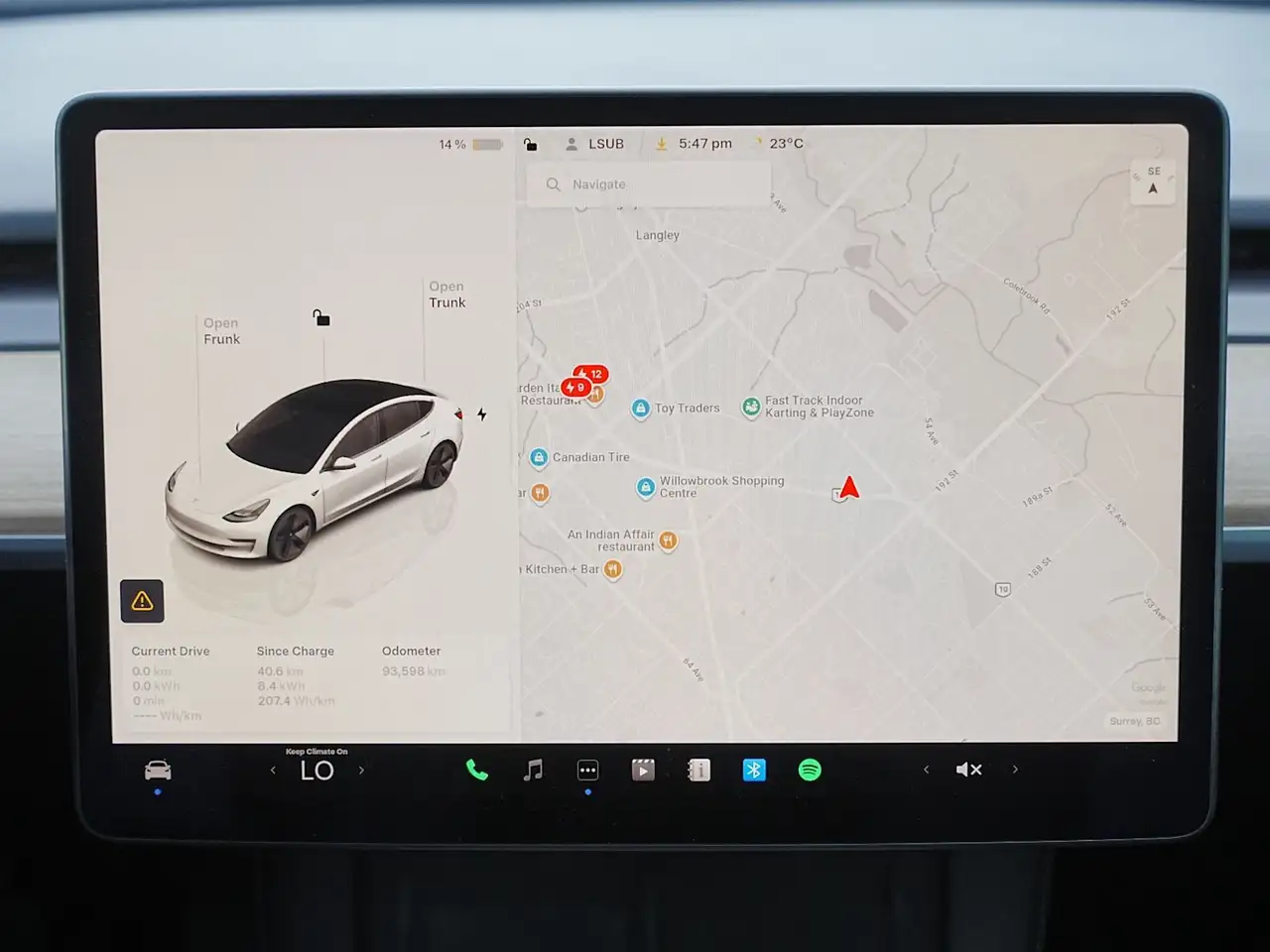 Tesla Model 3 photo Tesla Model 3