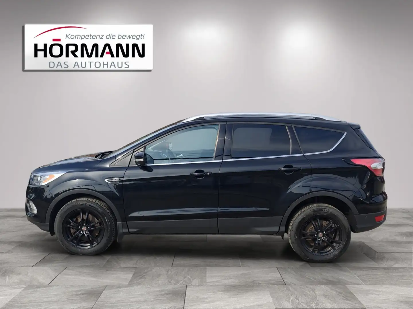 Ford Kuga 1,5 TDCi Titanium Start/Stop Schwarz - 2