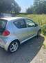 Toyota Aygo 1.0 benzin DEUTSCH AUTOS Grau - thumbnail 3