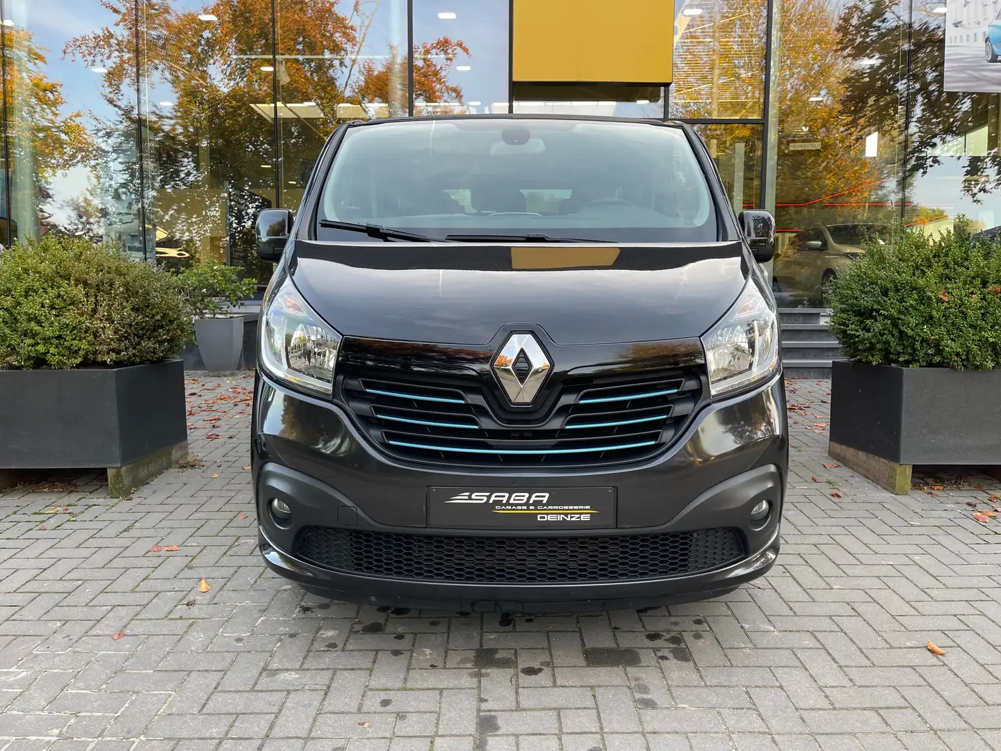 Renault Trafic Passenger 9 plaatsen Zwart - 2
