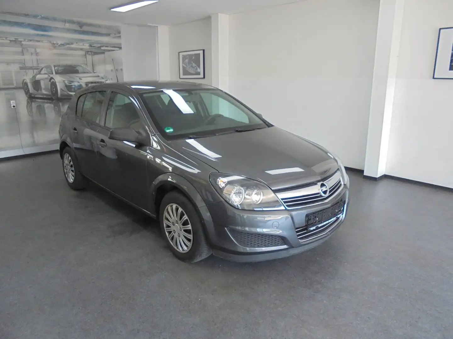 Opel Astra 1.4 Edition Klima TÜV 06/2027 Gris - 2