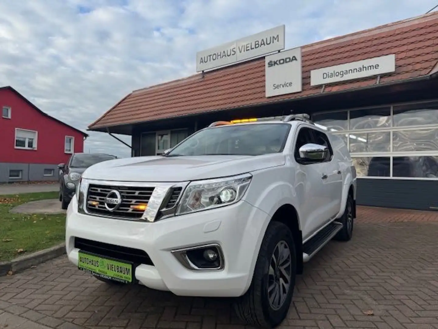 Nissan Navara NP300 Acenta Double Cab 4x4 Weiß - 1