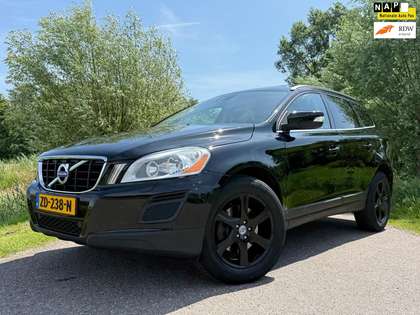Volvo XC60 3.0 T6 AWD Summum Automaat / Panoramadak / Leder /