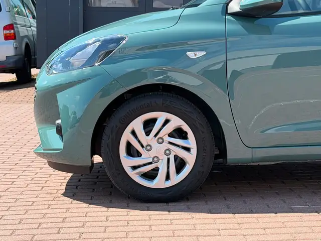 Hyundai I10 view 5