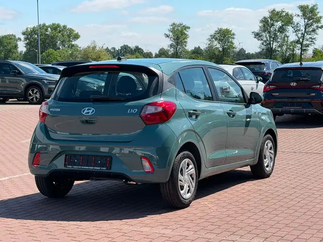 Hyundai I10 view 9