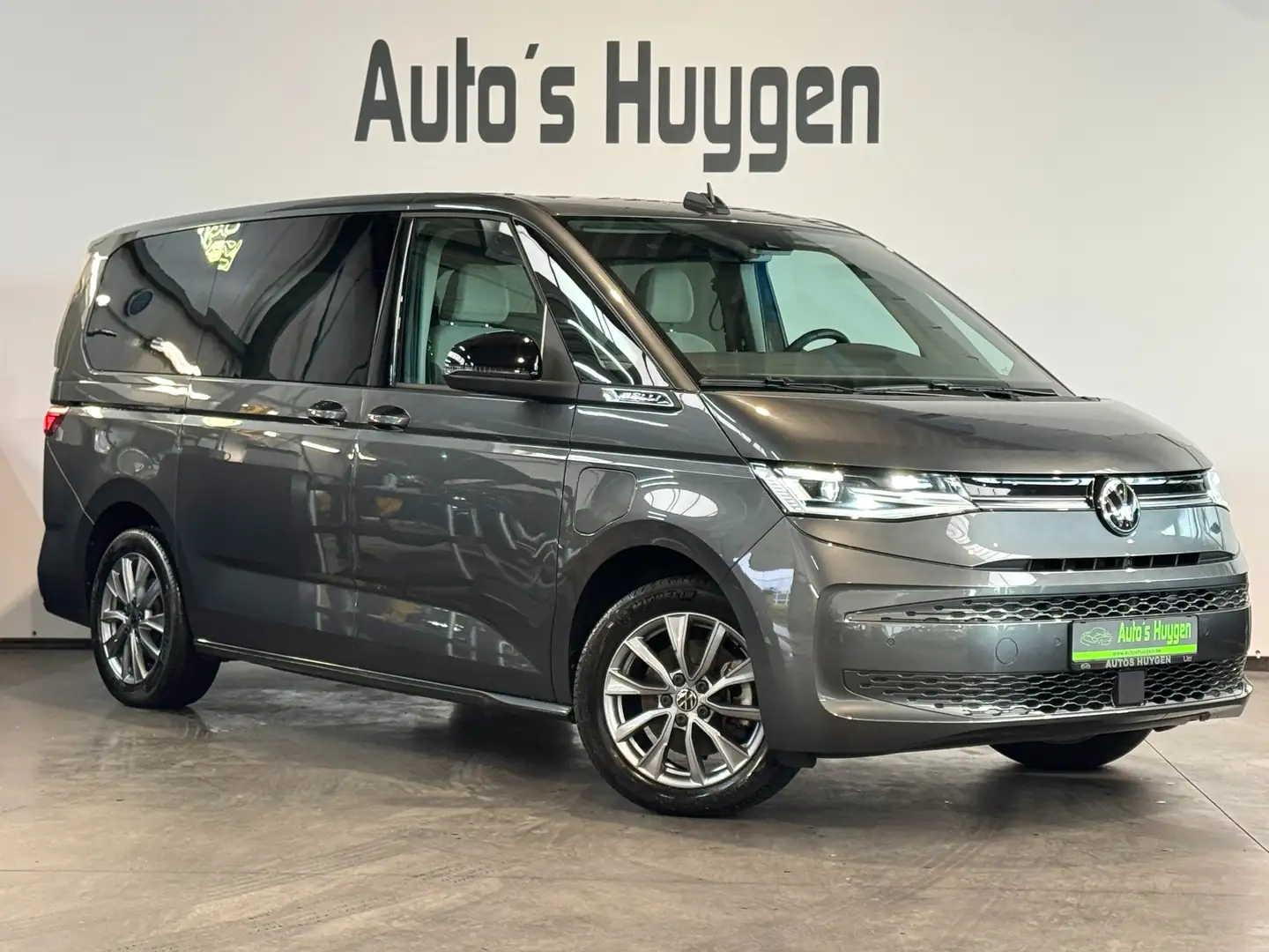 Volkswagen T7 Multivan 1.4 eHybrid DSG/Automaat Lange versie! Gris - 1