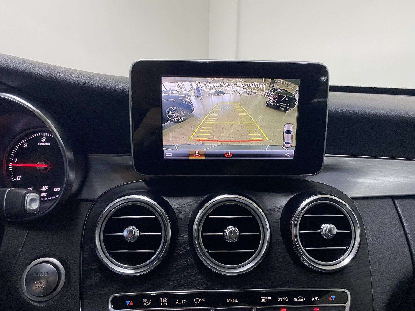 Mercedes-Benz C 220