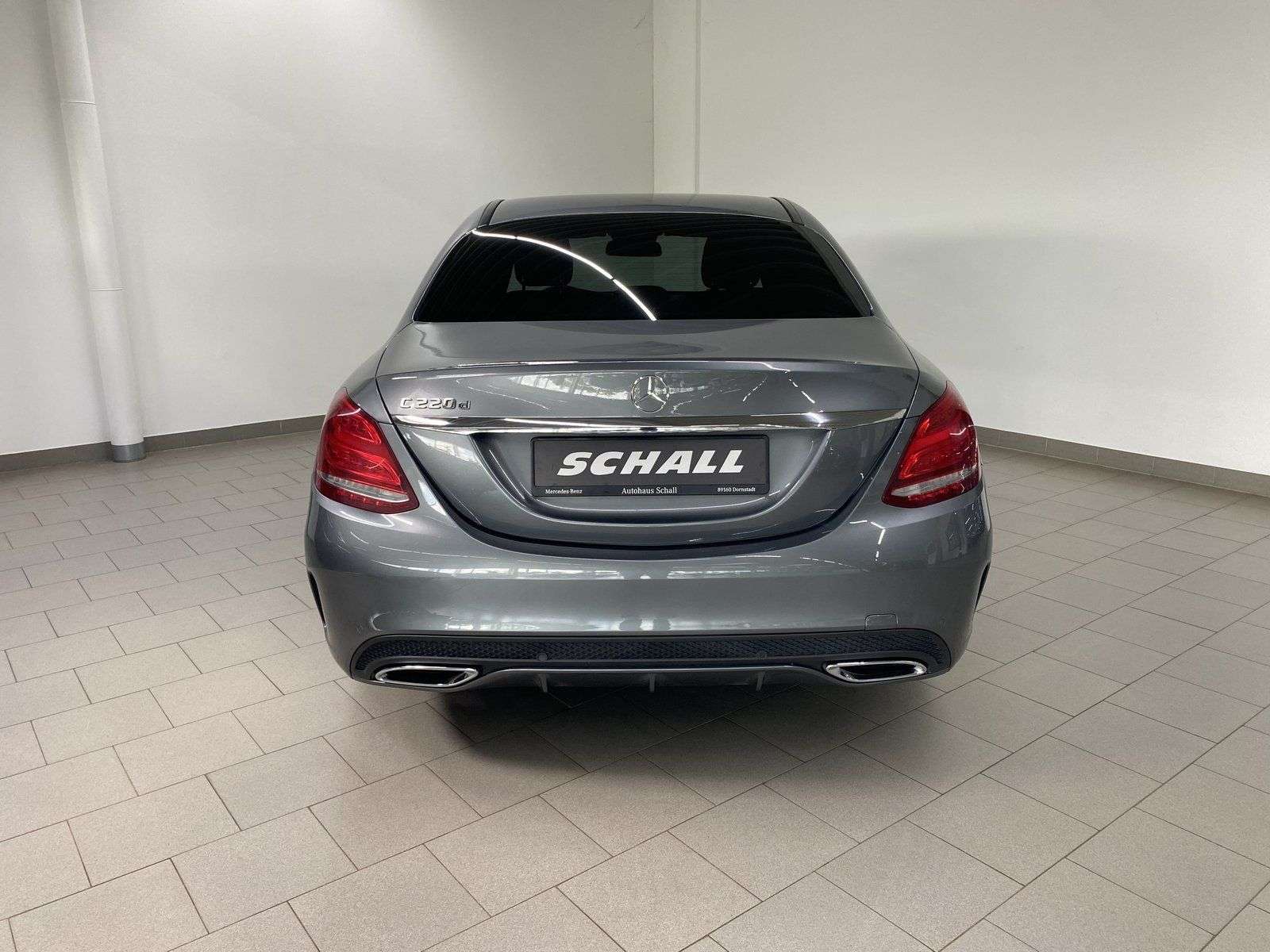 Mercedes-Benz C 220