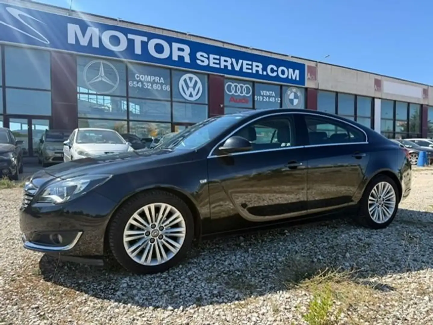Opel Insignia 5p Sportive 2.0 CDTI 163 CV Start & Stop Negro - 1