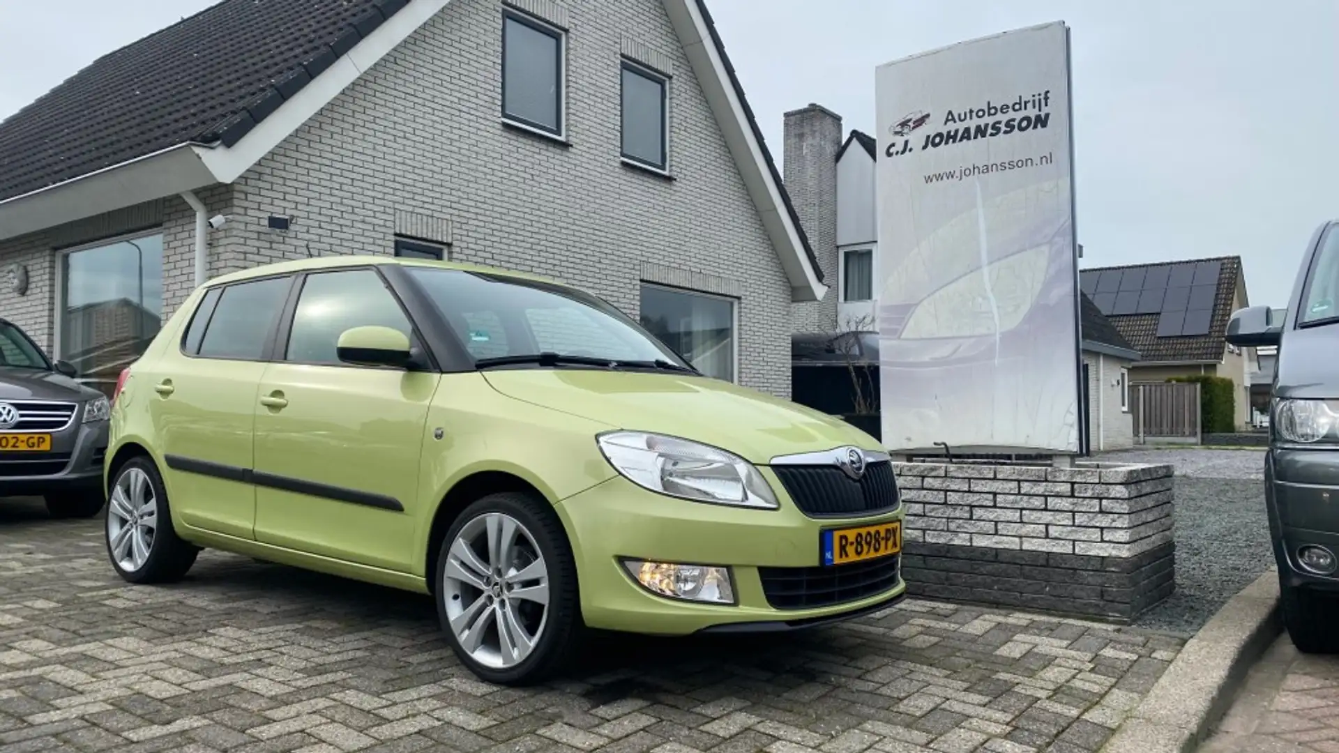 Skoda Fabia 1.2TSI Fresh Groen - 1