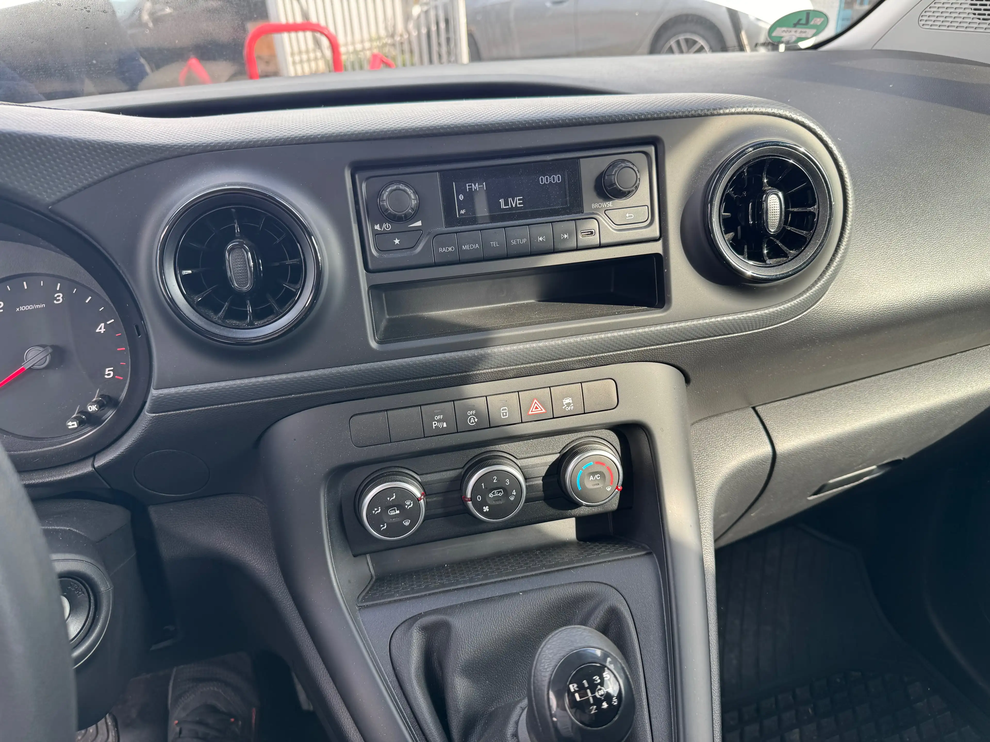 Mercedes-Benz Citan 110 CDI Klima 1. Hand lückenlos Scheckheftgepflegt Letzter Service bei 60.988 km — photo 11