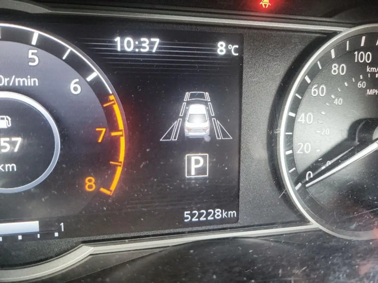 Nissan Versa снимка Nissan Versa