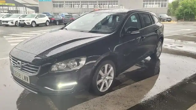 Volvo V60 D2 Momentum Aut. 120