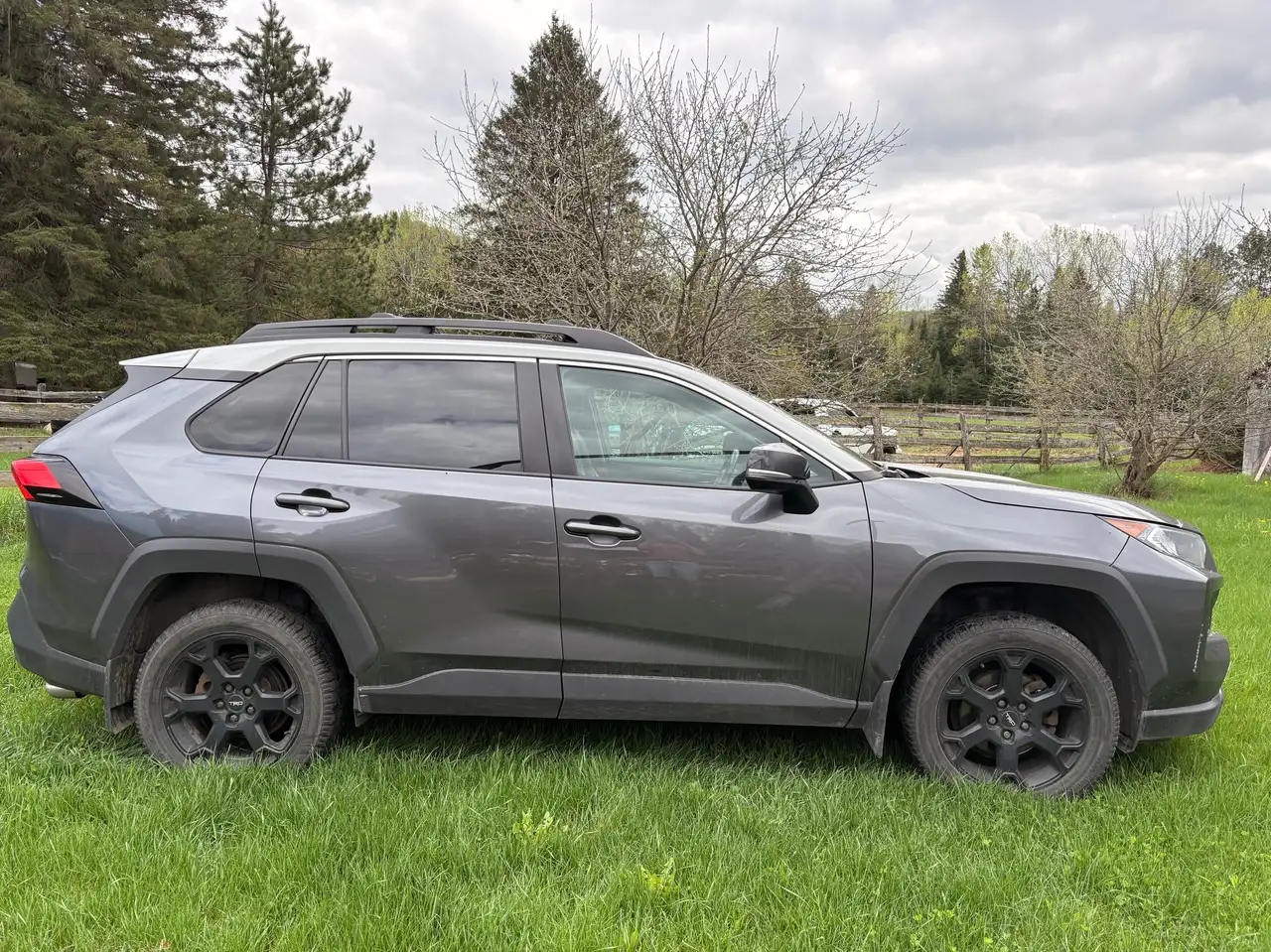 Toyota RAV 4 снимка Toyota RAV 4