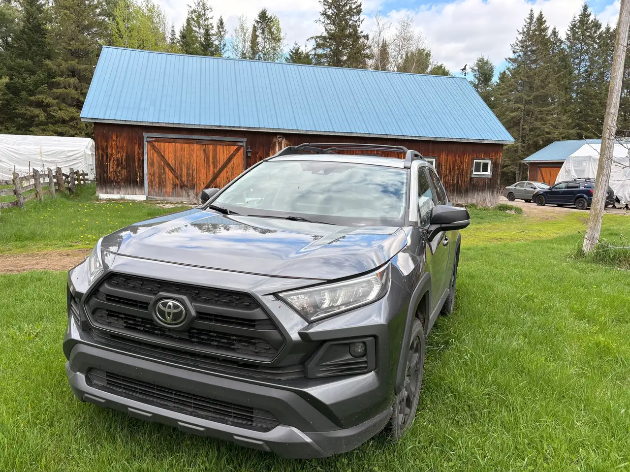 Toyota RAV 4 снимка Toyota RAV 4