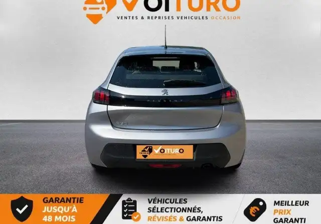 Peugeot 208 view 8