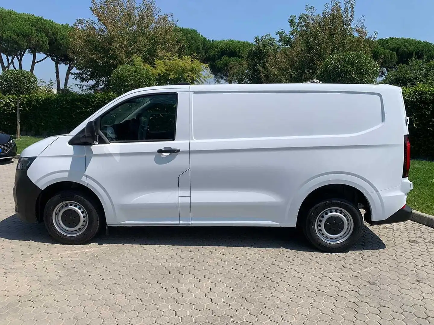 Volkswagen Transporter Transporter 2.0 TDI 110CV  Furgone Bianco - 2