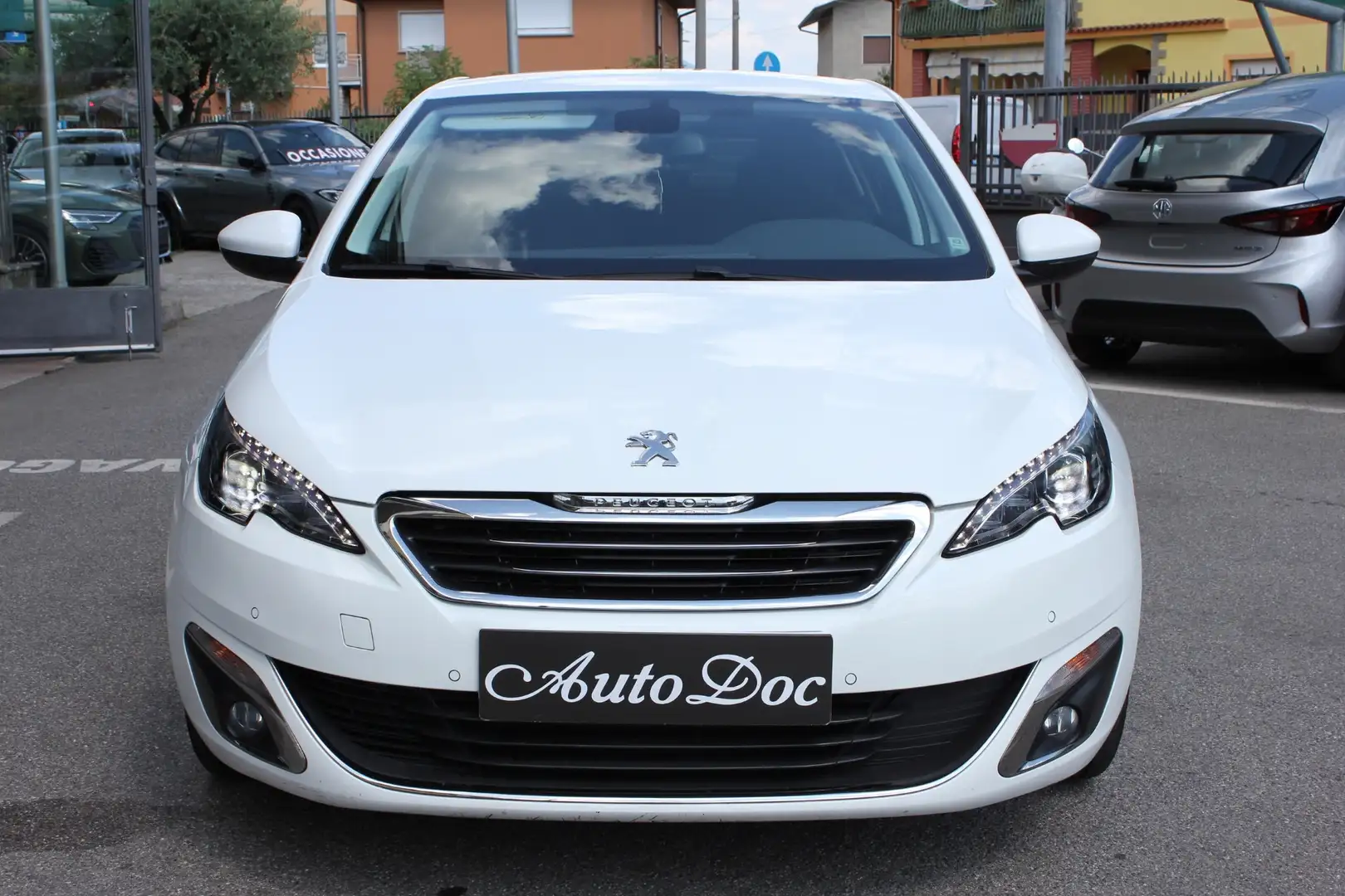 Peugeot 308 308 1.6 e-HDi 115 CV Allure Bianco - 2