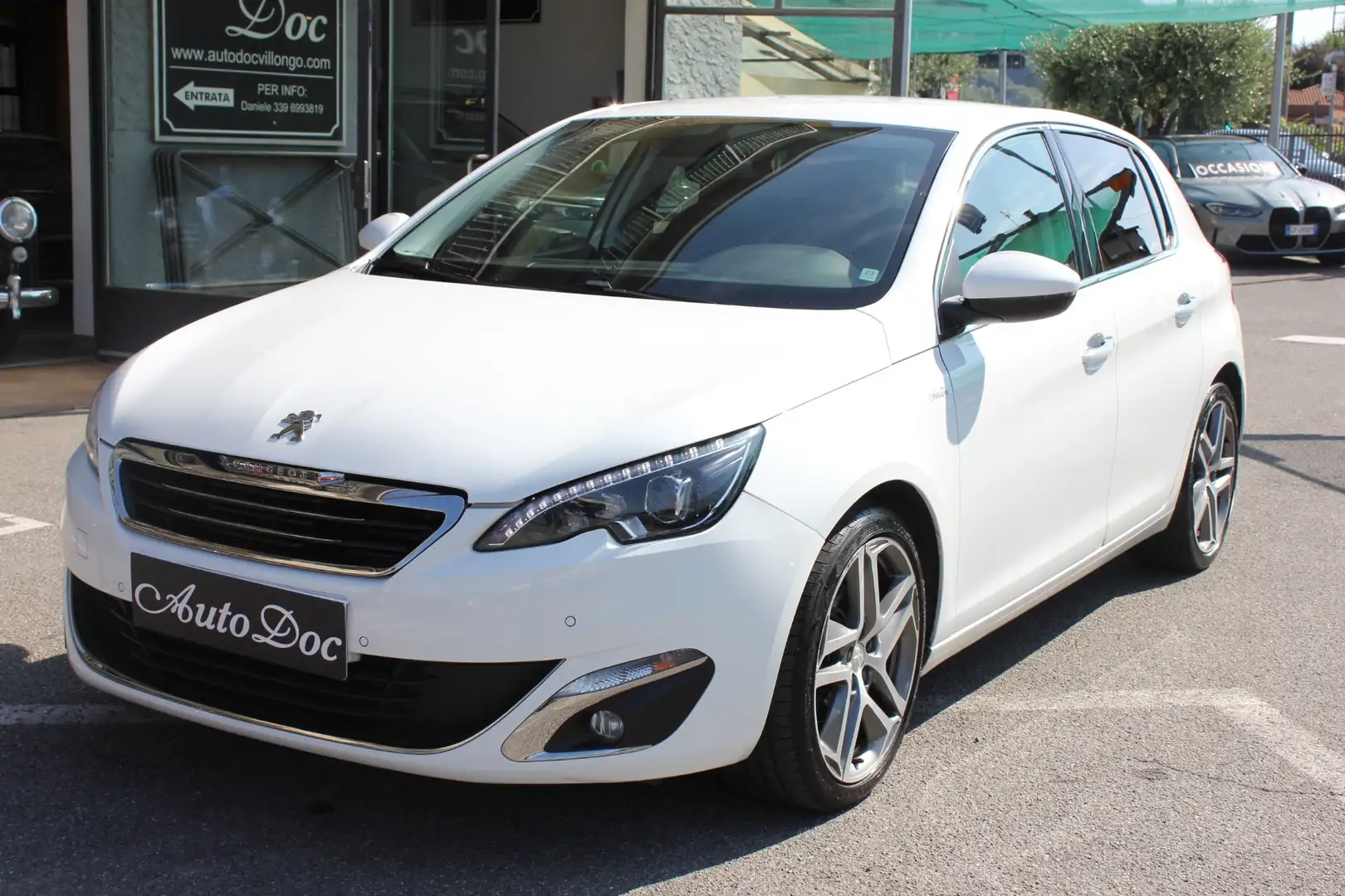 Peugeot 308 308 1.6 e-HDi 115 CV Allure Weiß - 1