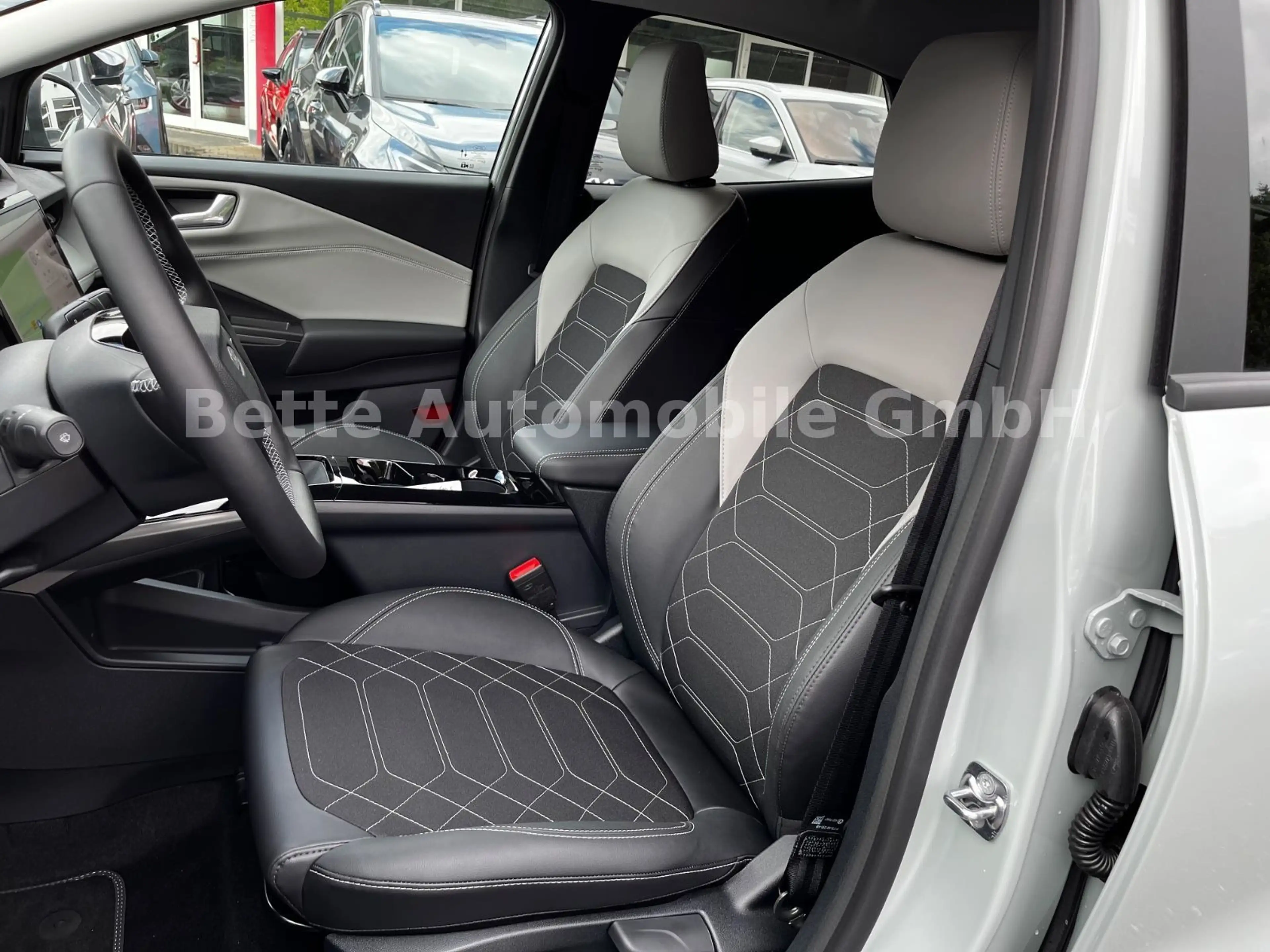 Ford Puma Gen-E Premium — photo 11