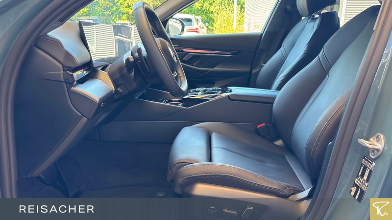 BMW 520 i A Tou Autom — photo 4