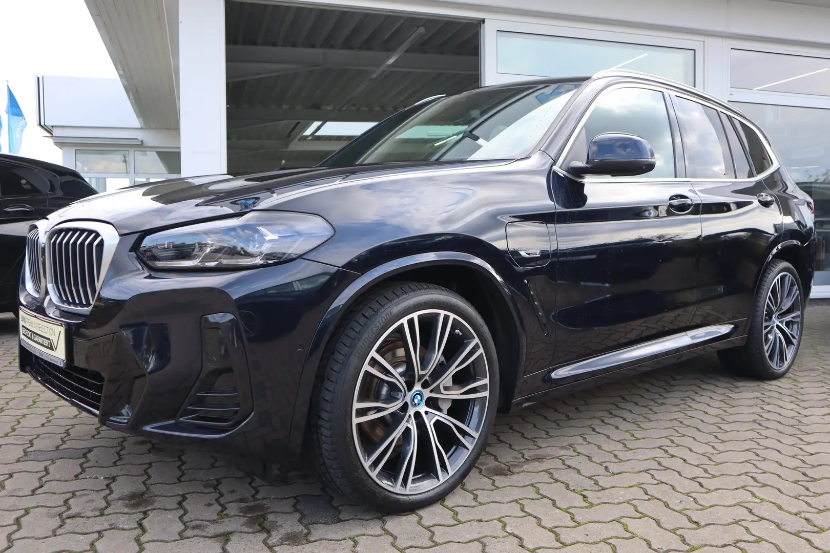 BMW X3 xDrive30e M Sport/Head-Up/HiFi/DAB/AHK/WLAN Schwarz - 1