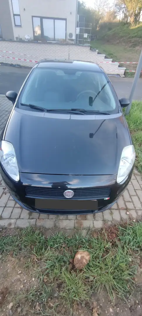 Fiat Punto 1.3 Multijet 16V Cult II Zwart - 1