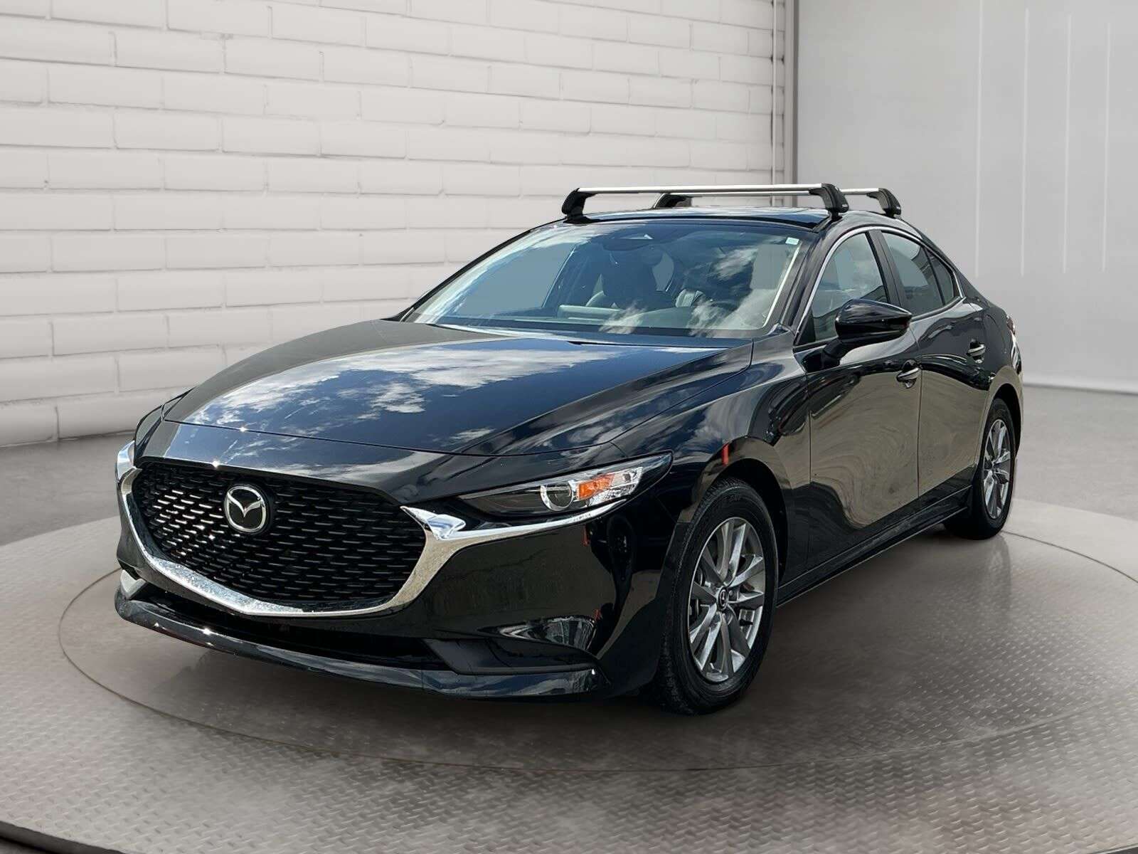 2025 Mazda Mazda3 AWD BC Car | No claims | Leather | GS
