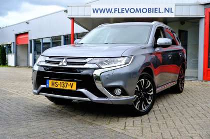 Mitsubishi Outlander 2.0 PHEV Executive Edition Aut. Navi|Leder-Alcanta