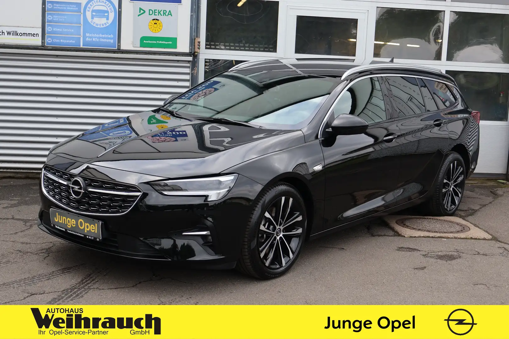 Opel Insignia ST 2.0 Diesel AT8 Business 4x4+ACC+AHK+ Negru - 1