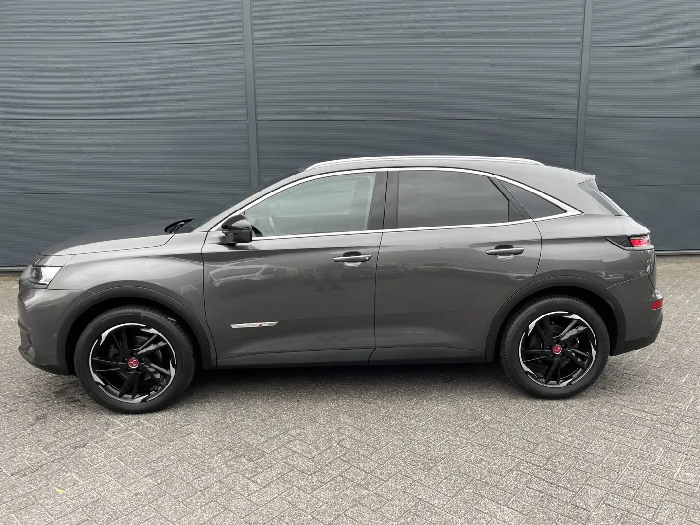 DS Automobiles DS 7 180pk Performance Line+ (Trekhaak - Focal Electra Grijs - 2