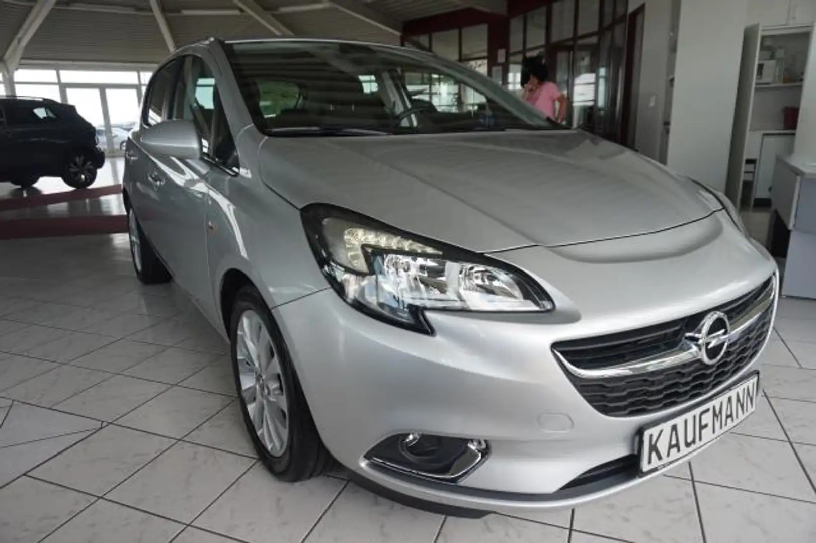 Opel Corsa-e CORSA E 1.4 TURBO APP TEMPOMAT KLIMAAUTOMATIK 15" Silber - 2