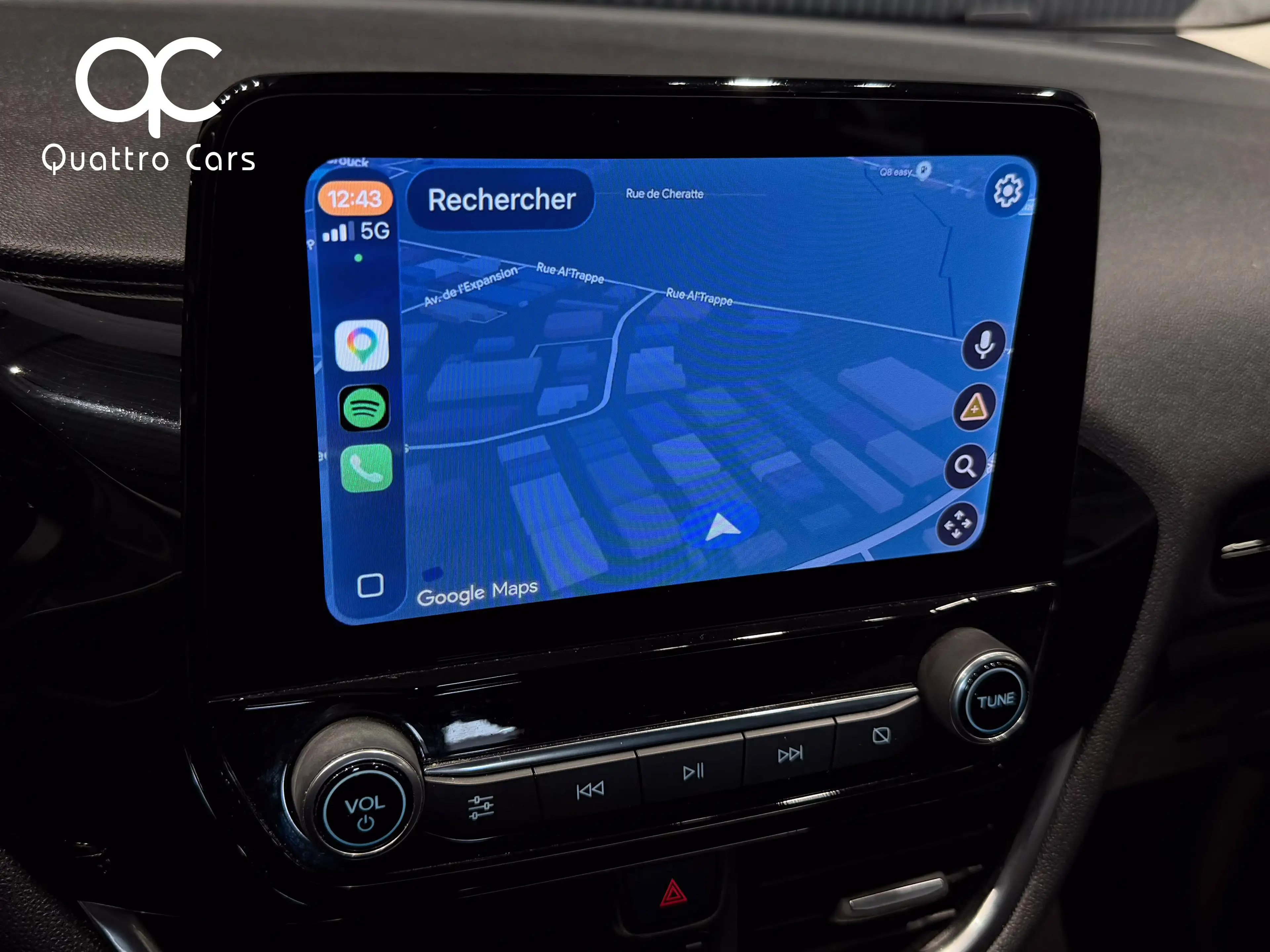 Ford Fiesta 1.1i * CAR PLAY * CLIM * 1ERE MAIN * CAPTEURS ARR — photo 15