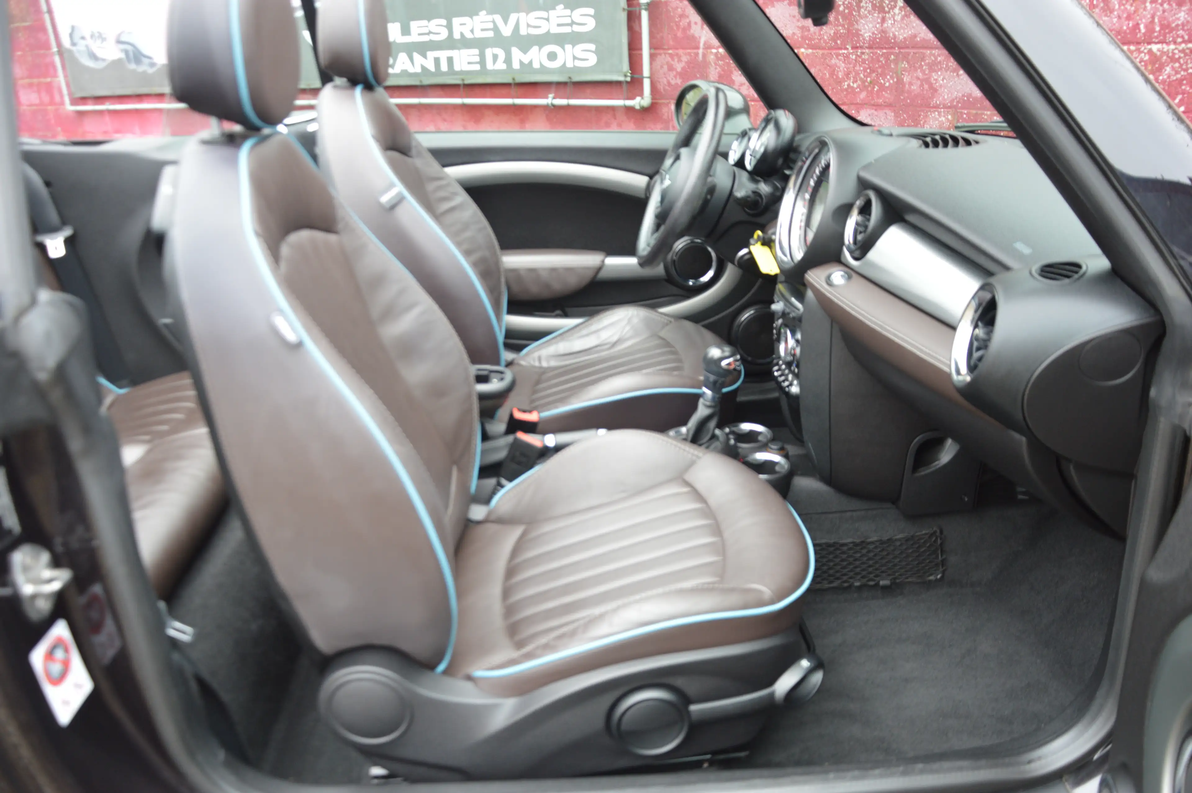 MINI Cooper D Cabrio 2.0SD Highgate BOITE AUT CAB NAV SENS AR 68.890KM — photo 13