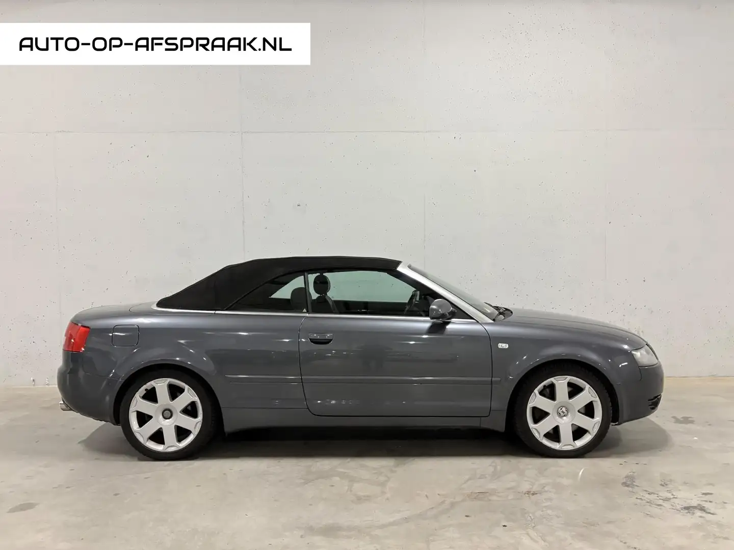 Audi S4 Cabriolet 4.2 V8 S4 quattro Leer Bose Automaat Nav Gris - 1