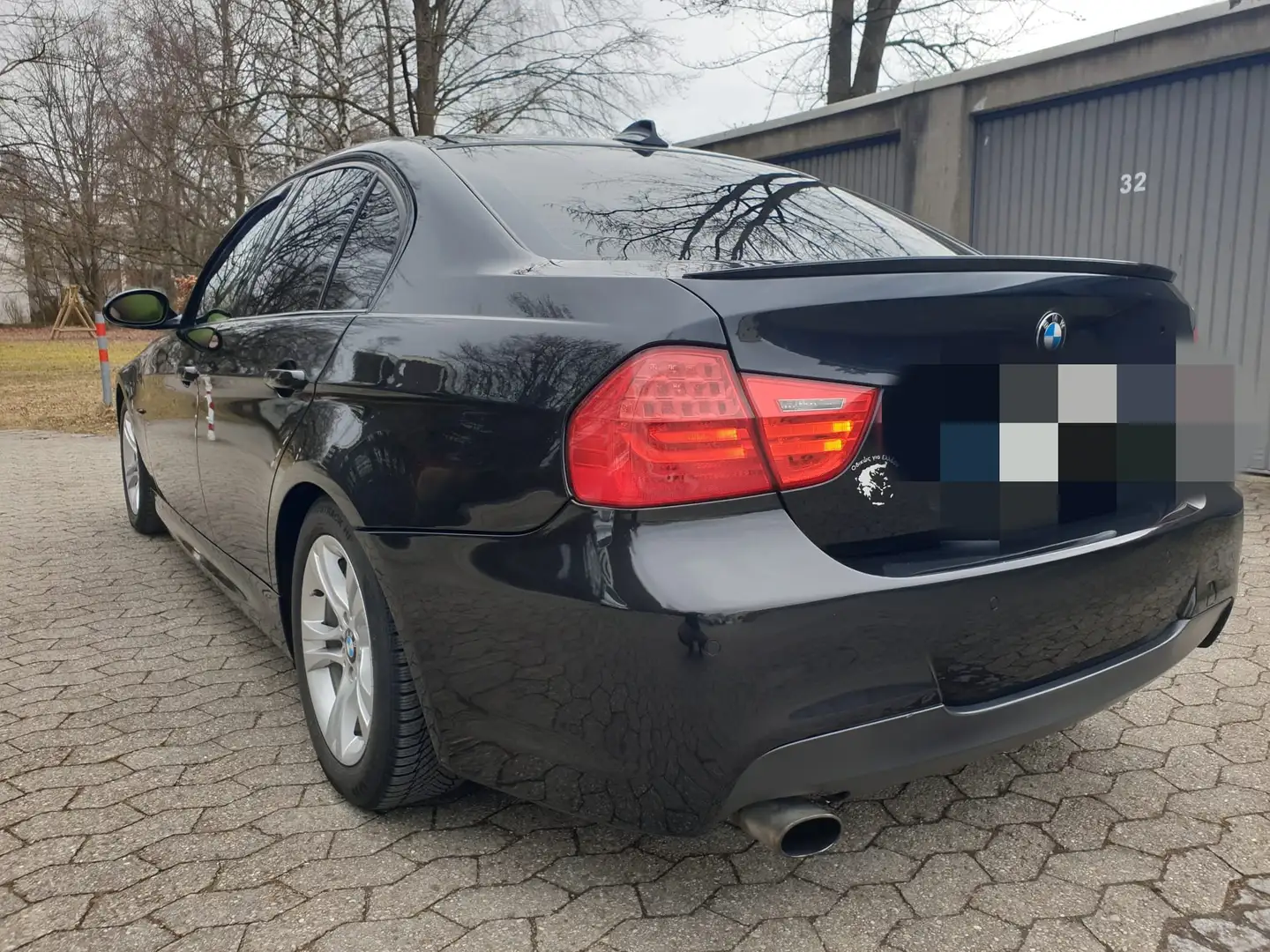 BMW 320 M Paket E90 320d M47 Schwarz - 1