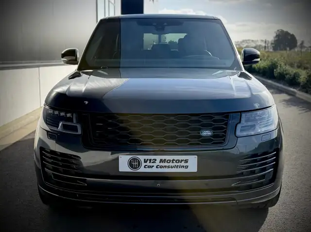 Land Rover Range Rover view 4