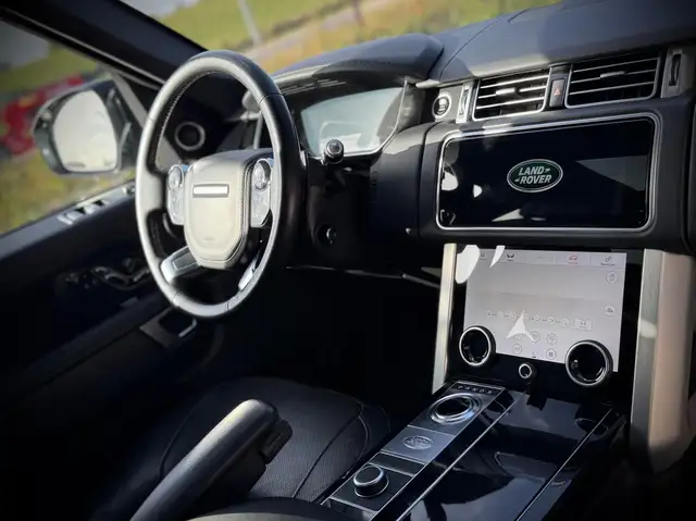 Land Rover Range Rover view 13