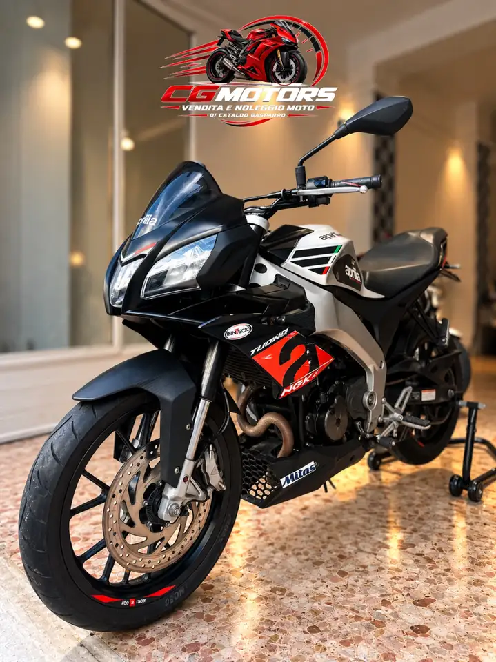 Aprilia Tuono