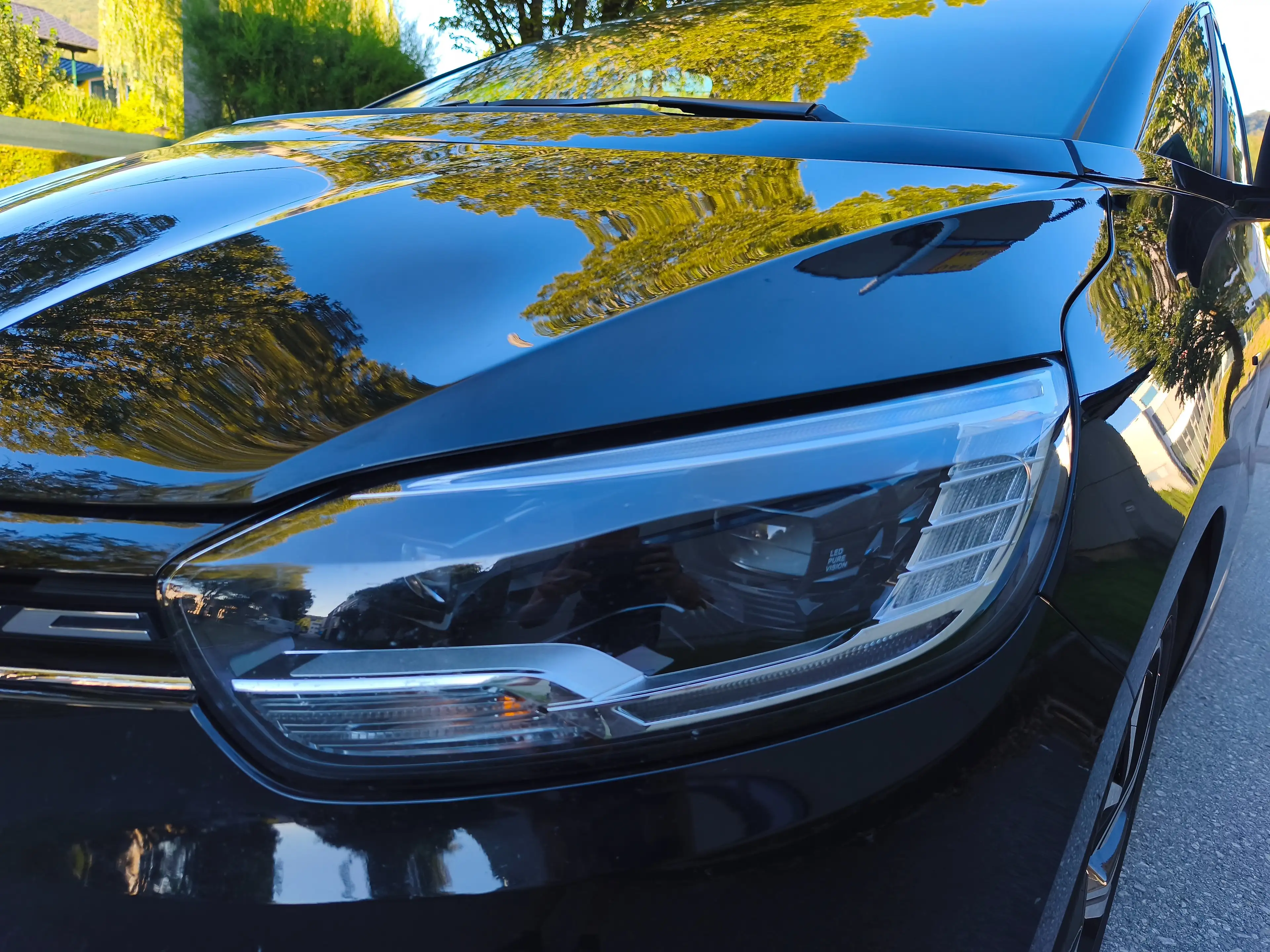 Renault Scenic Scénic Grand TCe 160 Black Edition Aut.,* Leder — photo 10