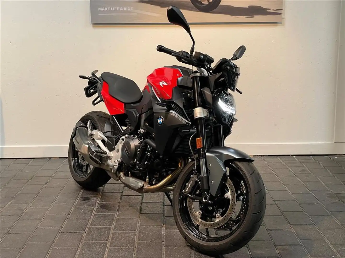 BMW F 900 R 1 Hand / TOP Gepflegt Rouge - 1