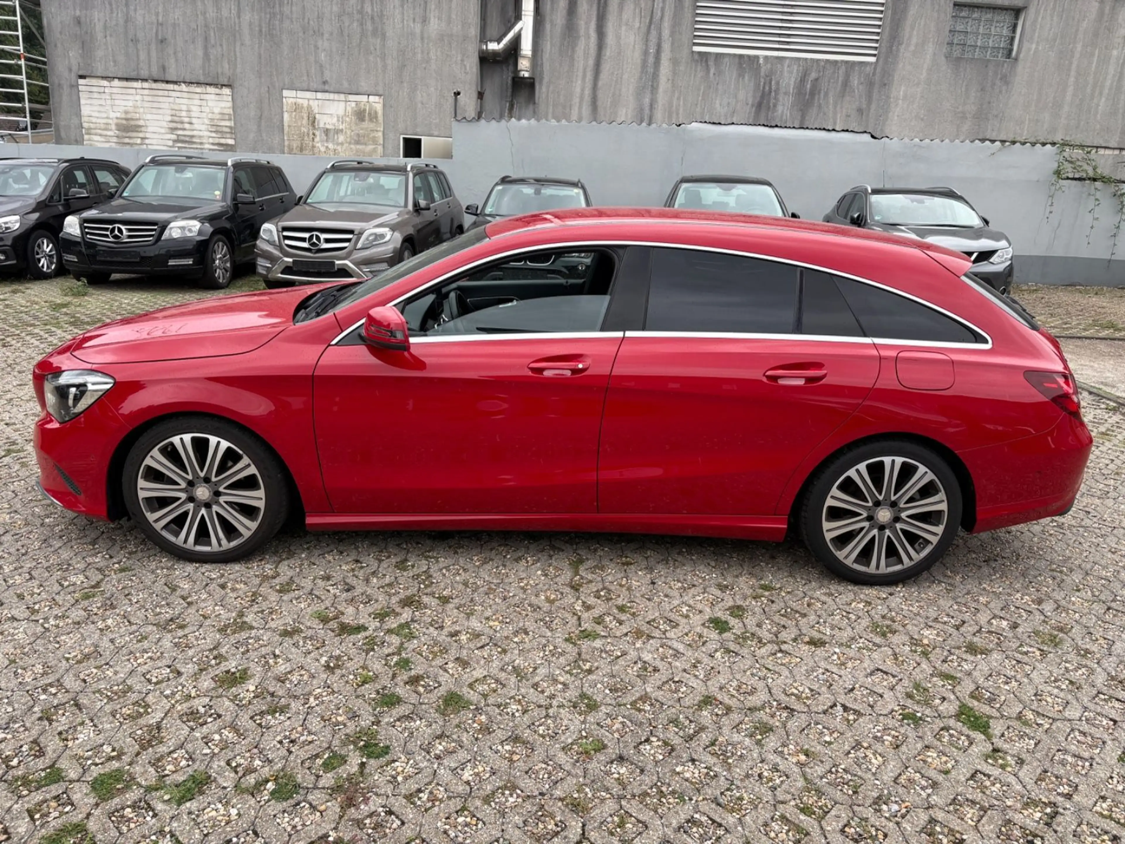Mercedes-Benz CLA 200 CLA ShootingBrake 200 URBAN AUTOMAT FACELIFT LED — photo 2