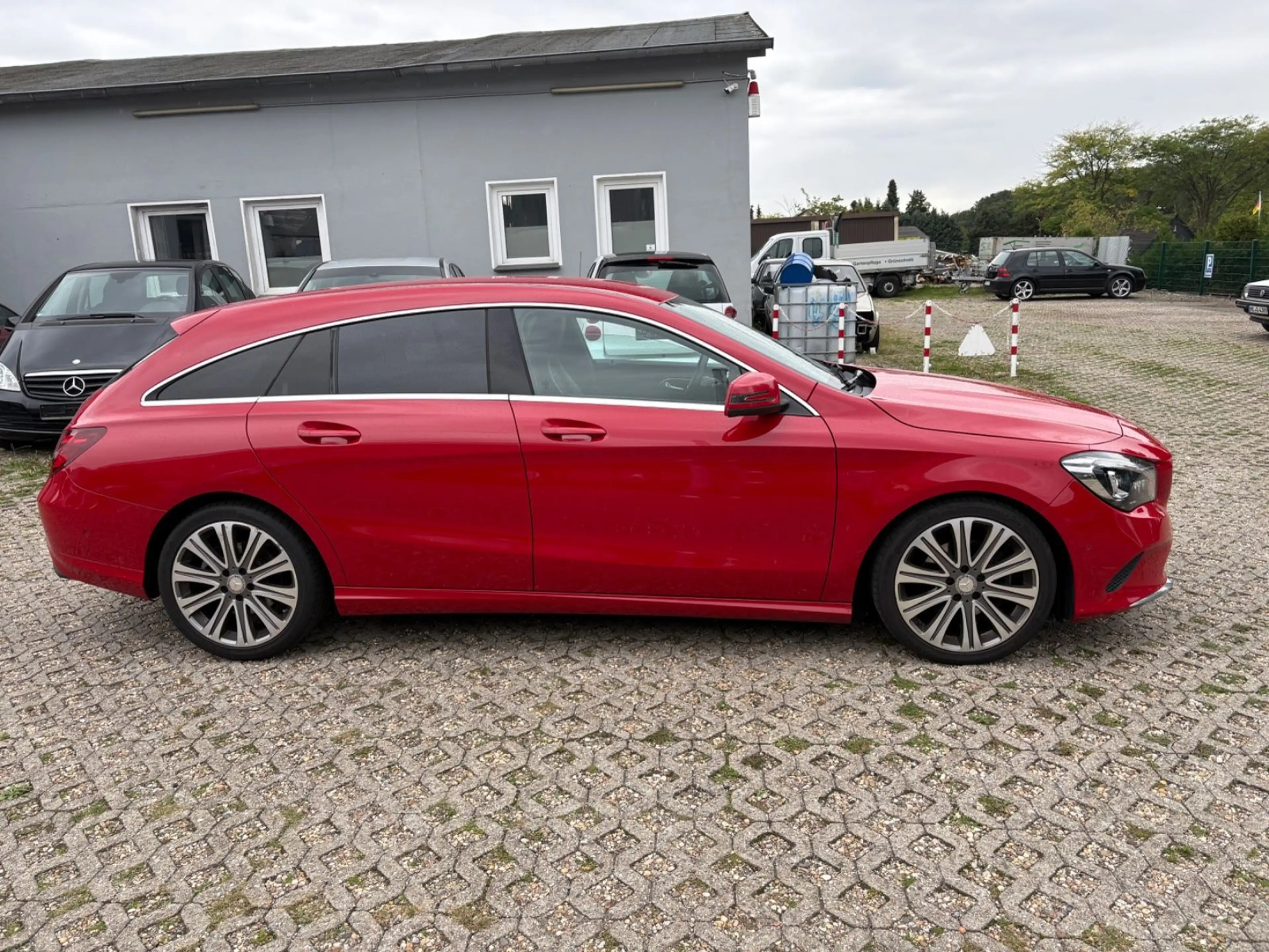 Mercedes-Benz CLA 200 CLA ShootingBrake 200 URBAN AUTOMAT FACELIFT LED — photo 7