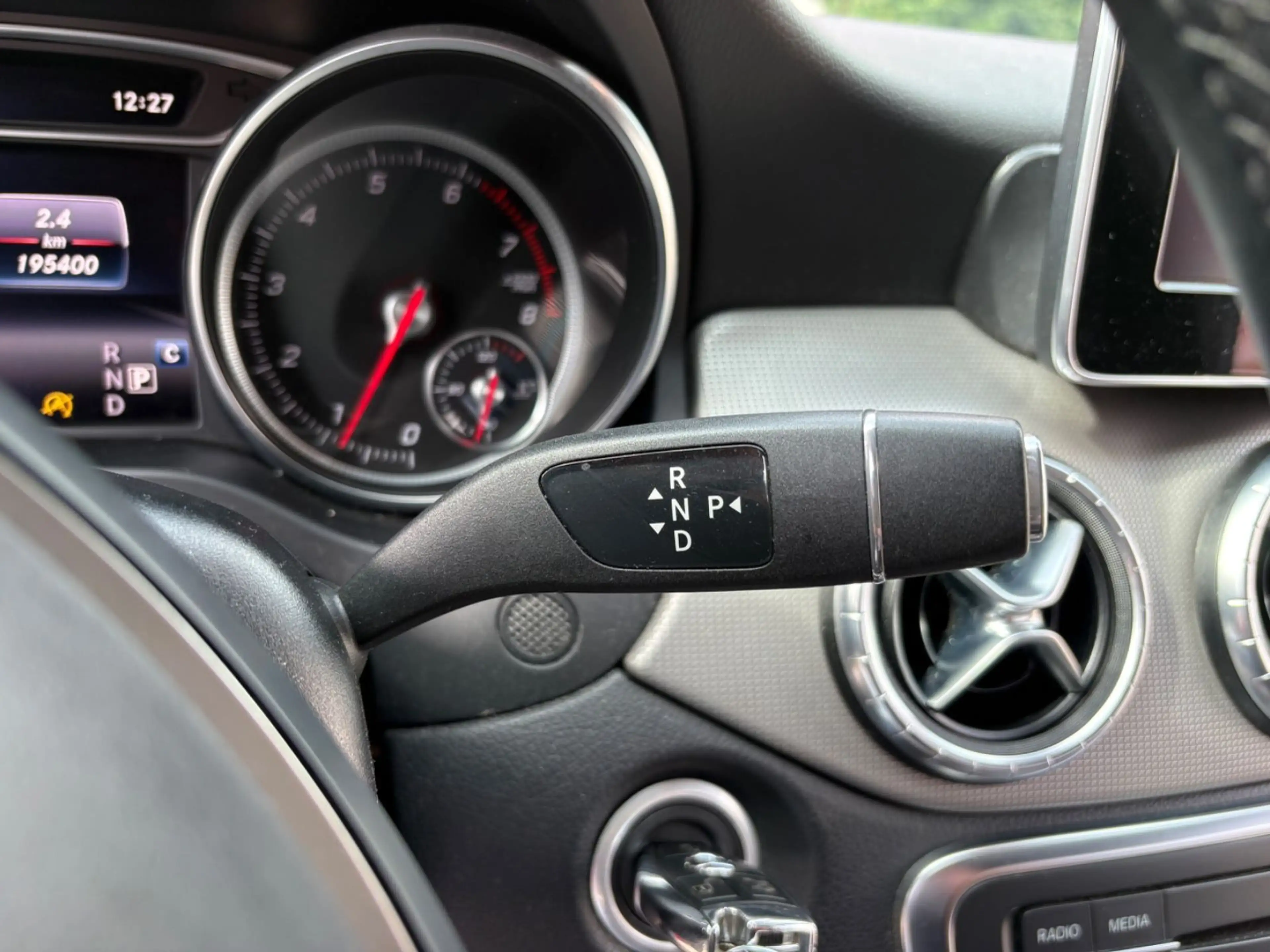 Mercedes-Benz CLA 200 CLA ShootingBrake 200 URBAN AUTOMAT FACELIFT LED — photo 22