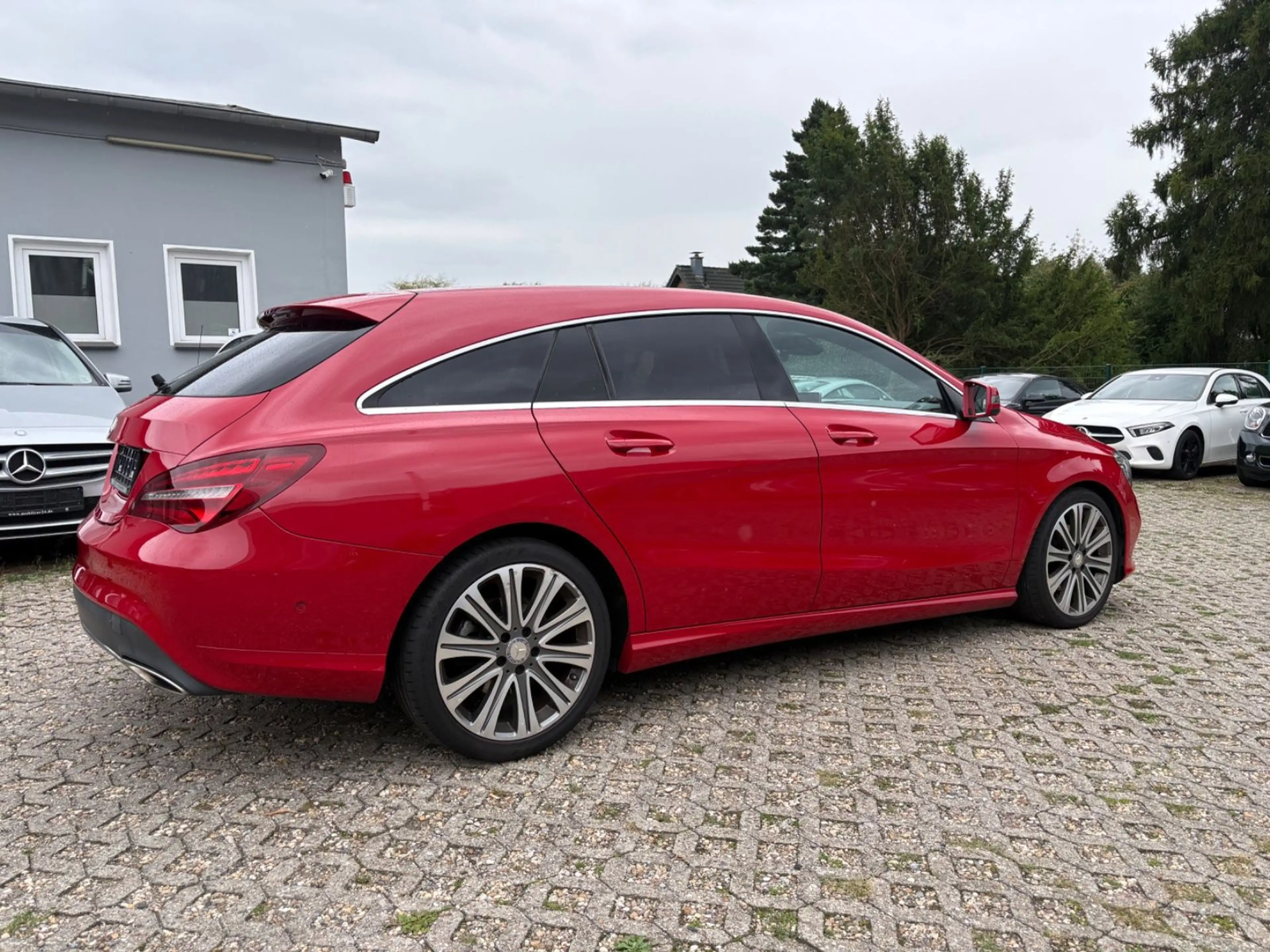 Mercedes-Benz CLA 200 CLA ShootingBrake 200 URBAN AUTOMAT FACELIFT LED — photo 6