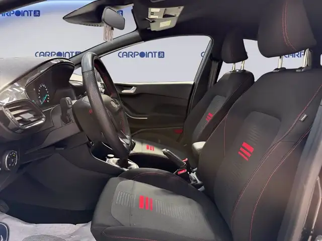 Ford Fiesta view 9