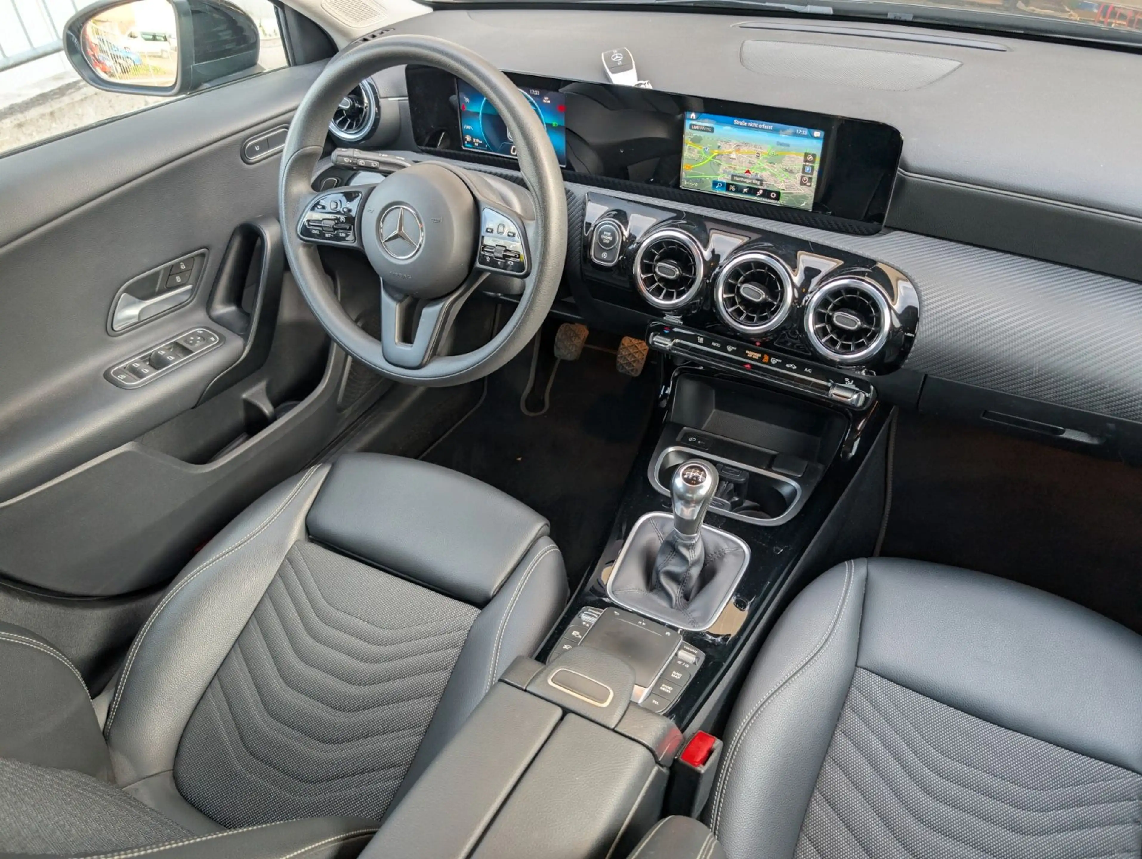 Mercedes-Benz A 180 A -Klasse A 180 d — photo 15
